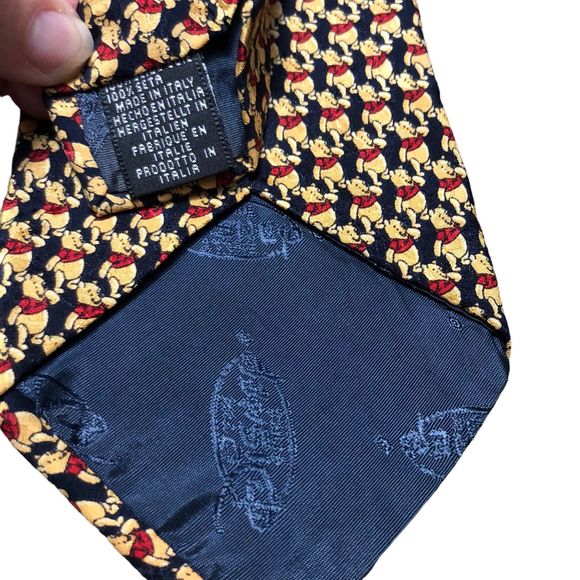 Disney’s Winnie the Pooh Silk Necktie, Collectible Tie, Statement Tie, Men’s Tie - Picture 12 of 12
